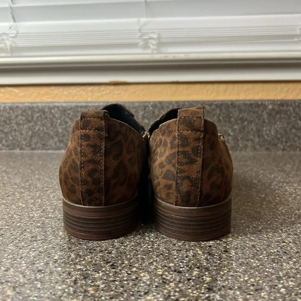 Clarks Collection Womens 11 M Leopard Suede Comfort Casual Slip On Low Heel Shoe